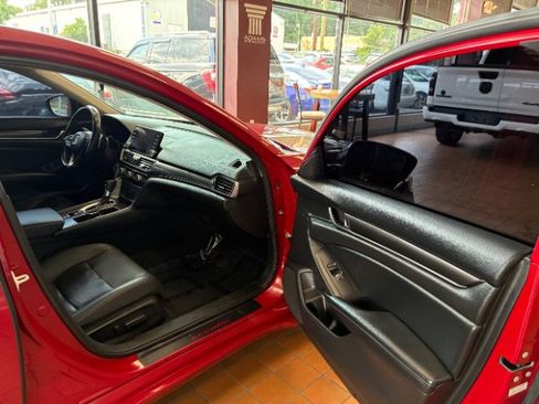 Used 2021 Honda Accord Sport Special Edition image 32