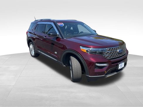 Used 2022 Ford Explorer King Ranch w/ Premium Technology Package image 8