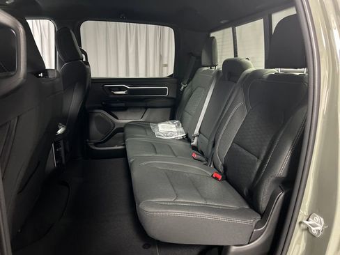 New 2026 RAM 1500 4x4 Crew Cab image 21