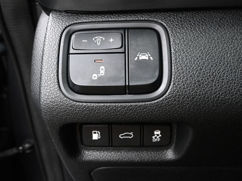 Used 2020 Kia Optima LX image 12