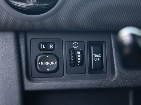 Used 2005 Scion xB FWD image 36