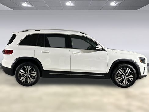 Used 2026 Mercedes-Benz GLB 250 image 7