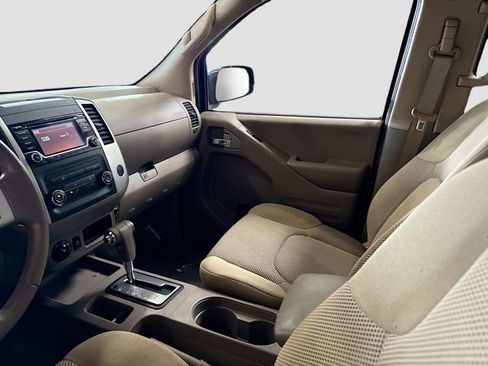 Used 2018 Nissan Frontier SV image 22