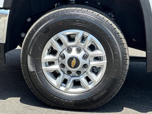 Certified 2025 Chevrolet Silverado 2500 LT w/ Convenience Package AWD/4WD image 27