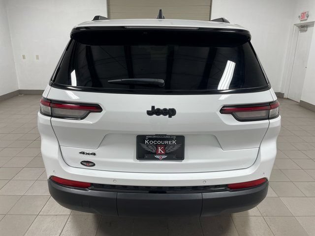 Used 2023 Jeep Grand Cherokee L Laredo AWD/4WD image 5