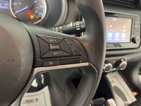 Used 2021 Nissan Kicks S image 21
