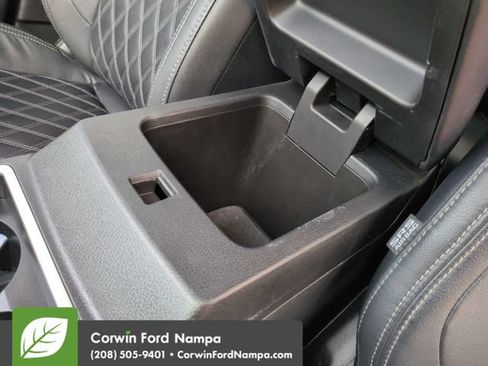 Used 2023 Mitsubishi Outlander SEL AWD/4WD image 20