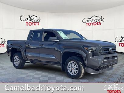 New 2025 Toyota Tacoma SR5