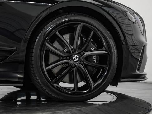 Used 2022 Bentley Continental GT AWD/4WD image 91