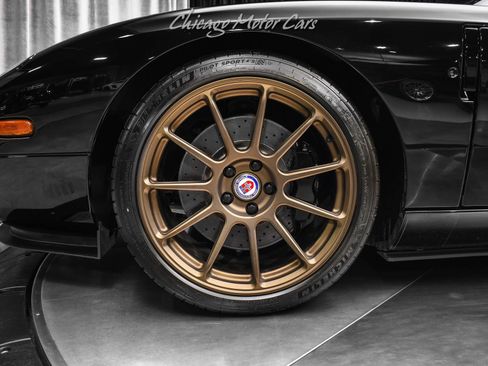 Used 2006 Ford GT image 44