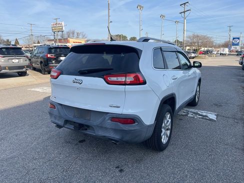 Used 2014 Jeep Cherokee Latitude image 4