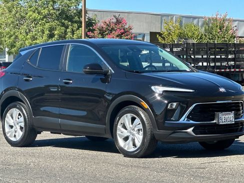 Used 2024 Buick Encore GX Preferred FWD image 10