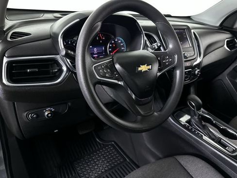 Used 2023 Chevrolet Equinox LT FWD image 10