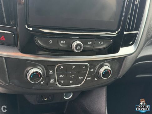 Certified 2023 Chevrolet Traverse LT FWD image 22