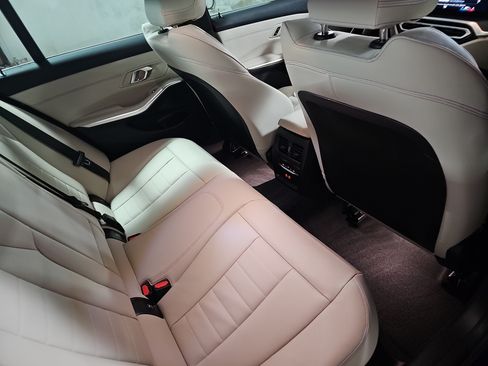 Certified 2024 BMW 330i Sedan w/ Premium Package RWD image 12