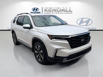 Used 2025 Honda Pilot Touring