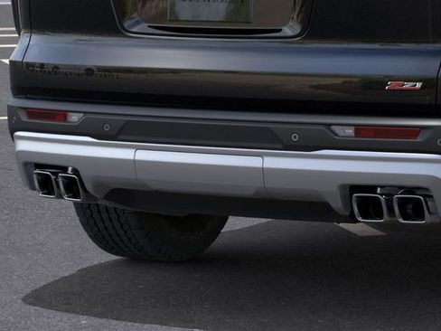 New 2026 Chevrolet Traverse Z71 w/ LPO, Floor Liner Package image 17
