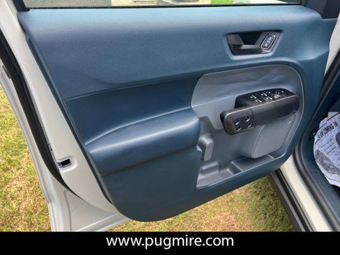 New 2025 Ford Maverick XLT w/ XLT Luxury Package image 12