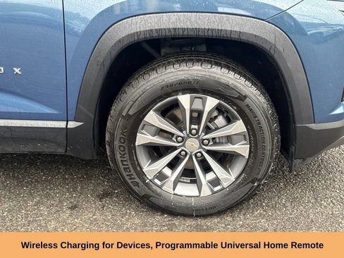 Used 2025 Chevrolet Equinox LT w/ Convenience Package II AWD/4WD image 19