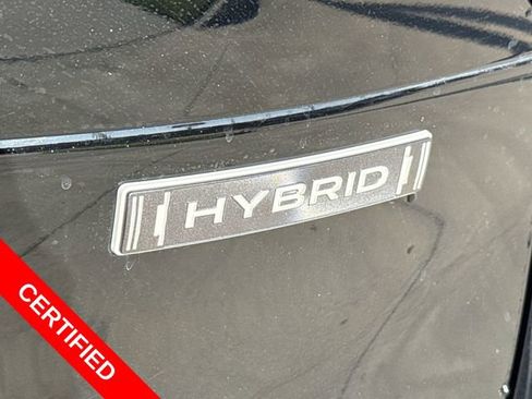 Used 2025 Subaru Forester Limited image 14