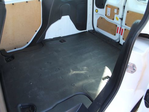 Used 2016 Ford Transit Connect XL FWD image 11