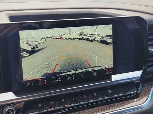 New 2025 Chevrolet Silverado 1500 LT w/ Safety Package image 25