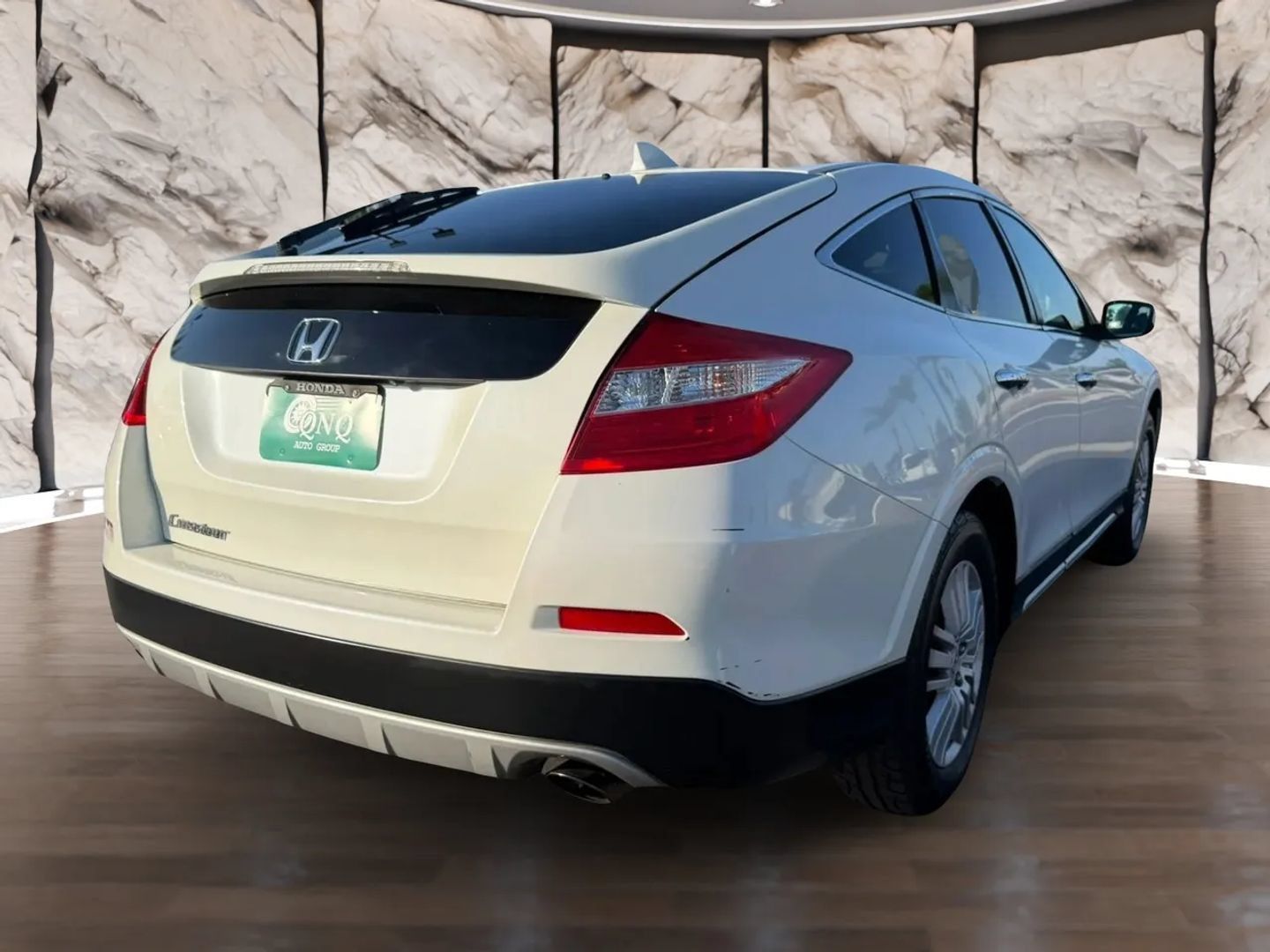 Used 2015 Honda Crosstour EX image 6