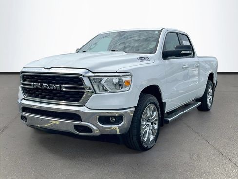 Certified 2022 RAM 1500 Big Horn AWD/4WD image 3