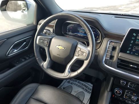 Used 2022 Chevrolet Tahoe LT w/ Luxury Package image 18