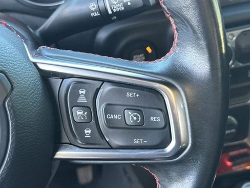 Used 2019 Jeep Wrangler Unlimited Rubicon w/ Dual Top Group image 27