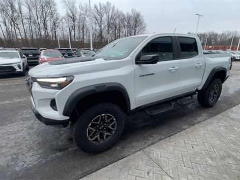 Certified 2025 Chevrolet Colorado ZR2 w/ Technology Package image 4
