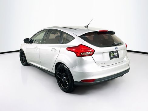 Used 2016 Ford Focus SE w/ Equipment Group 201A image 5