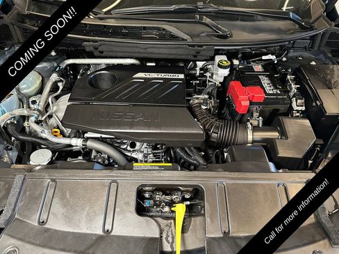 Used 2025 Nissan Rogue SV AWD/4WD image 23