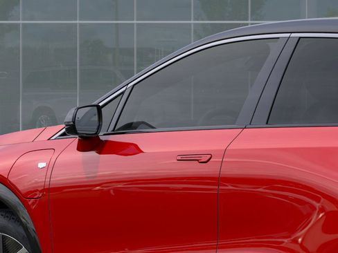 New 2025 Cadillac Optiq Luxury 1 image 12