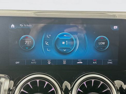 Certified 2020 Mercedes-Benz GLB 250 GLB 250 image 15