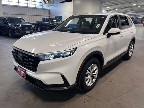 Used 2023 Honda CR-V LX image 7