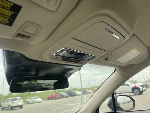 Used 2024 Lincoln Corsair AWD w/ Equipment Group 101A image 20