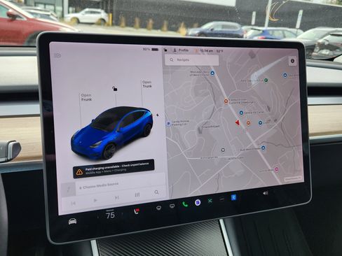 Used 2021 Tesla Model Y Long Range image 19