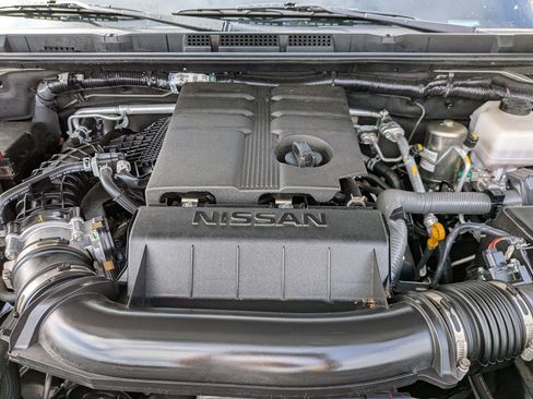 Certified 2025 Nissan Frontier SV w/ SV Convenience Package image 33