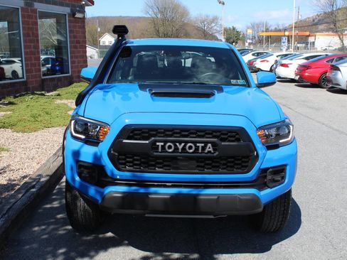 Used 2019 Toyota Tacoma TRD Pro w/ Desert Air Intake Package image 4