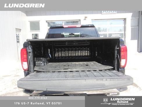 Used 2020 GMC Sierra 1500 4x4 Crew Cab w/ Convenience Package image 39