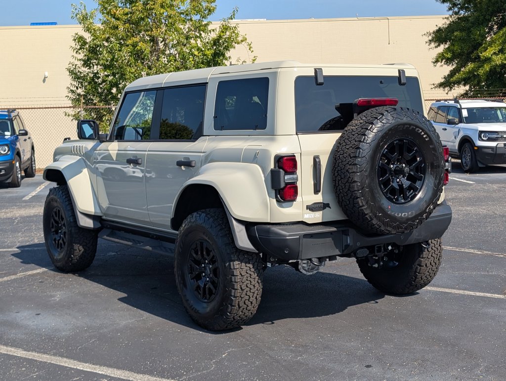 New 2026 Ford Bronco Raptor AWD/4WD image 9