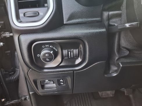 Used 2021 RAM 1500 Laramie w/ Night Edition image 14