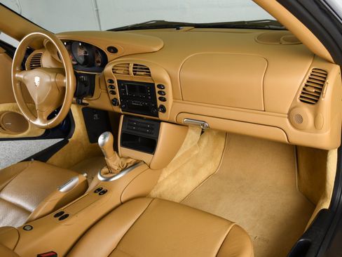 Used 2002 Porsche 911 Turbo AWD/4WD image 33