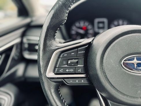 Used 2023 Subaru Outback Limited image 25