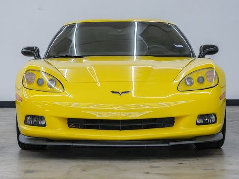 Used 2012 Chevrolet Corvette Coupe w/ 3LT Preferred Equipment Group image 2