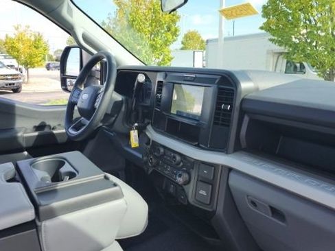 New 2026 Ford F450 XL w/ XL Chrome Package image 20