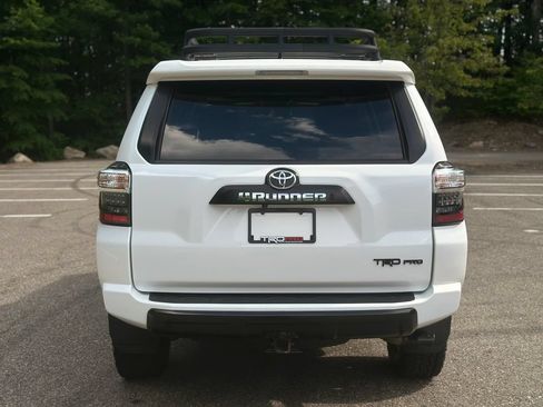 Used 2024 Toyota 4Runner TRD Pro AWD/4WD image 9