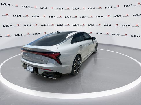 Used 2025 Kia K5 GT FWD image 8