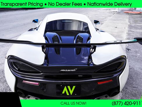 Used 2016 McLaren 570S Coupe 2D image 17